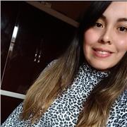 Profesor de inglés imparte clases a alumnos de diferentes edades. Clases particulares para que rindas tu examen de inglés